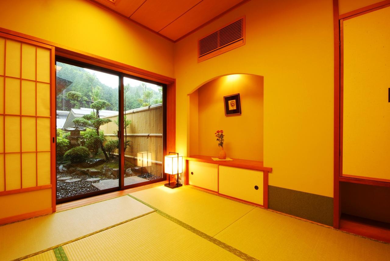 ホテル 松園荘 保津川亭 亀岡市 エクステリア 写真