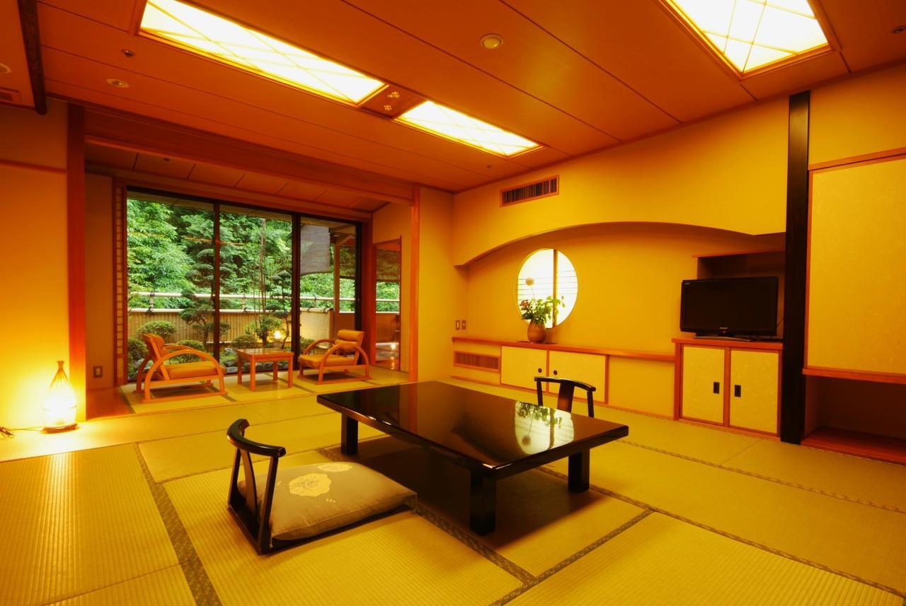 ホテル 松園荘 保津川亭 亀岡市 エクステリア 写真